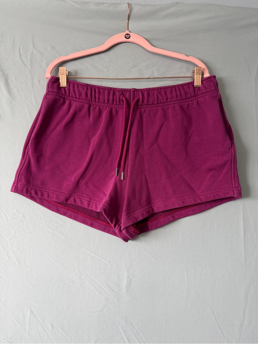 Athleta Womens Heavyweight Mid Rise Sportie Short Size L Wildberry Wash Gym Yoga